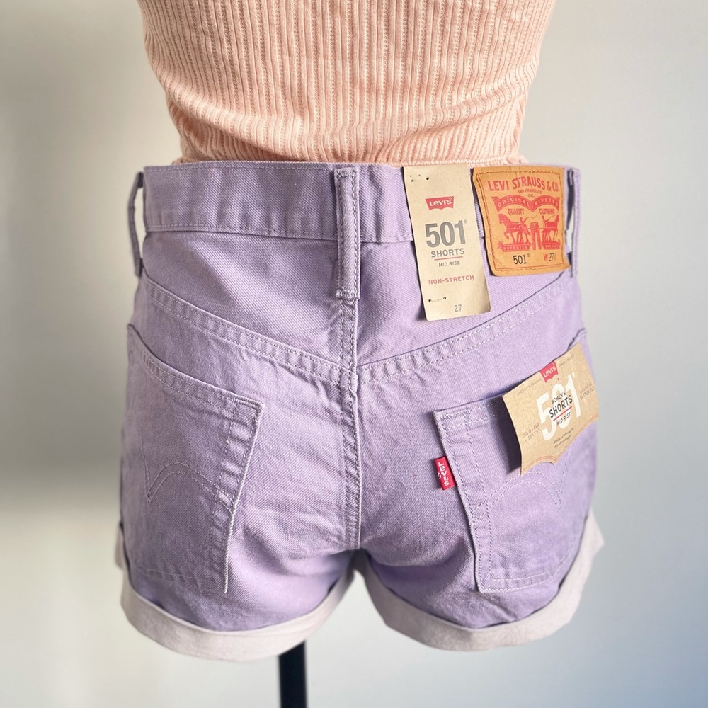 ❌❌SOLD!❌DO NOT BUY!❌❌Levi’s Denim Lilac Cuffed Mid-Rise Shorts - Picture 8 of 10